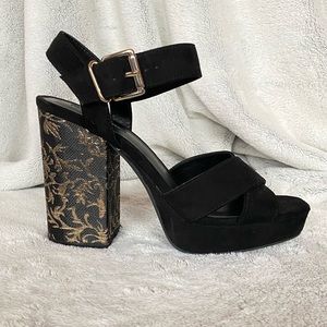 Parker & Sky Black and Gold Block Heels